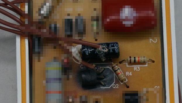 測試完畢明顯出現了焦黑現象。