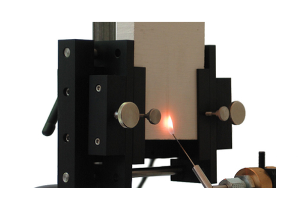 保險絲座阻燃測試